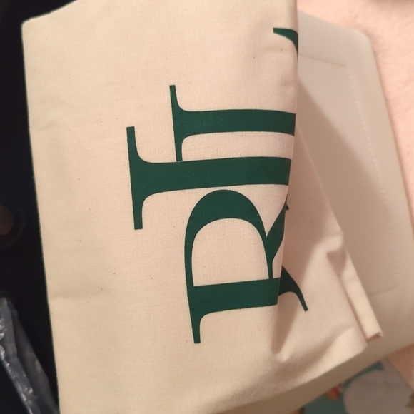 Ralph Lauren leather bag. - Picture 3 of 16